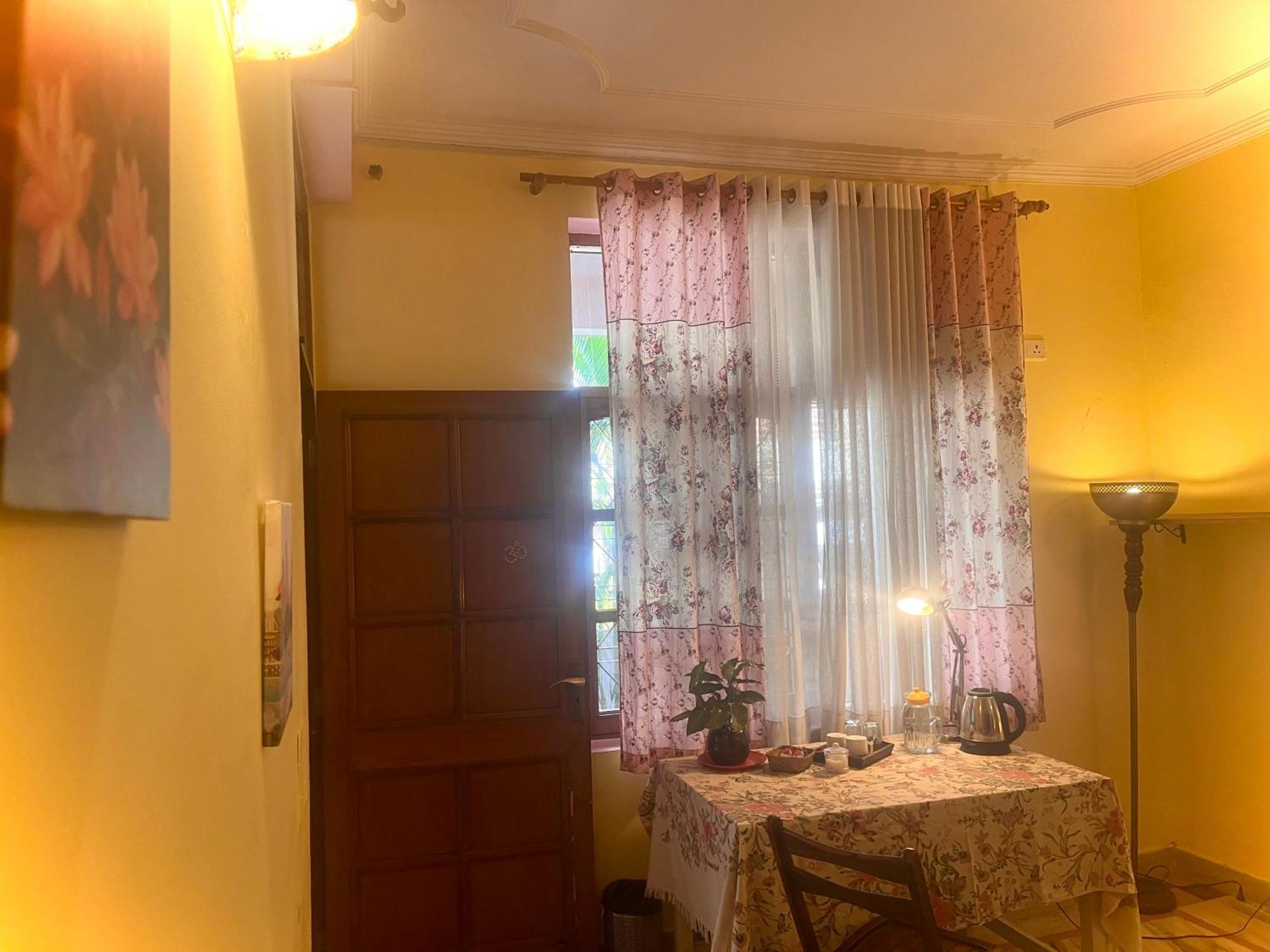 Ganga Vatika Boutique Hotel, Rishikesh Rishīkesh Exterior foto