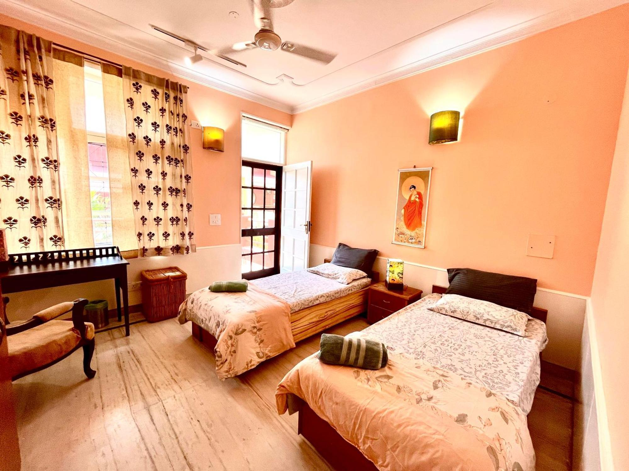 Ganga Vatika Boutique Hotel, Rishikesh Rishīkesh Exterior foto